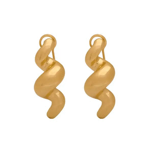 18K Gold Earrings with Twisted Design