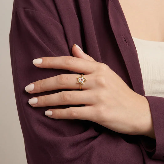 خاتم نجمة ذهب عيار18 - Ghamieh