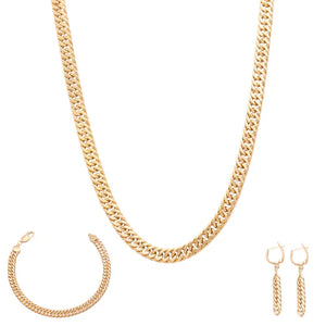 18K Gold Half Set with Intertwined Design