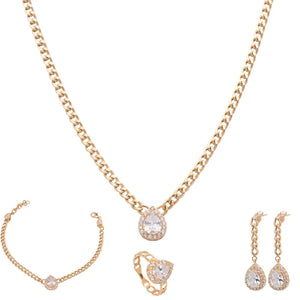 18K Gold Jewelry Set, "Above The Clouds" with A Distinctive Design