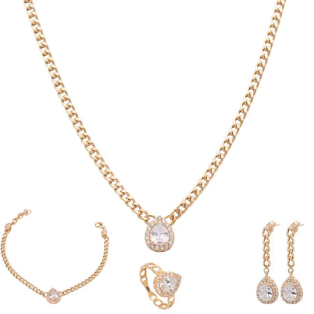 18K Gold Jewelry Set, "Above The Clouds" with A Distinctive Design