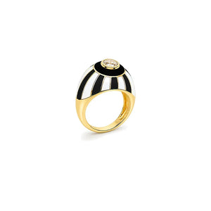 18K Gold Ring with Contrasting Lines Design In Colorful
