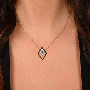 18K Gold Pendant with Oval Design In Turquoise
