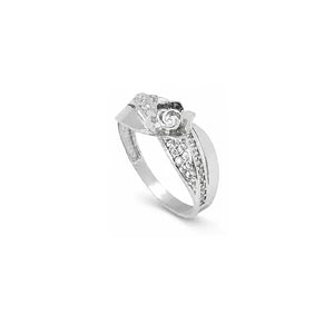 18K White Gold Ring with Evelyn Design