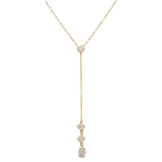 عقد عيار 18 بتصميم فصوص دائرية