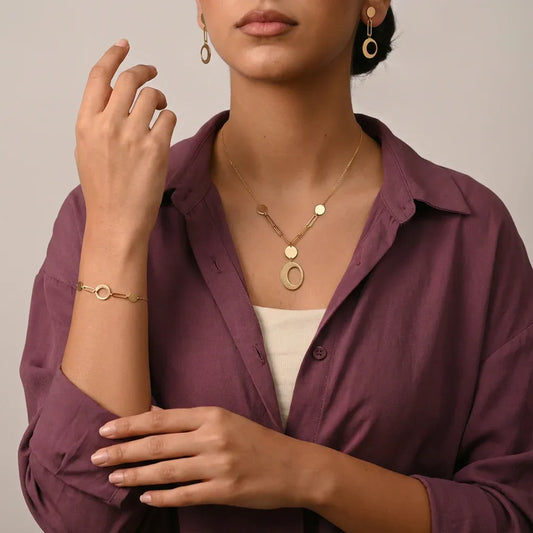 18K Gold Eclipse Set with Contemporary Geometric Design