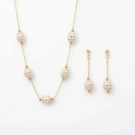 18K Gold Half Set with Five Beads Design