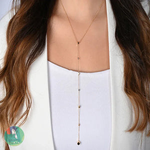 18K Gold Pendant with Elegant Long Design