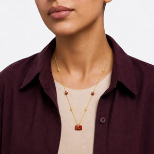 18K Gold Shawl Necklace with Red Bag Design