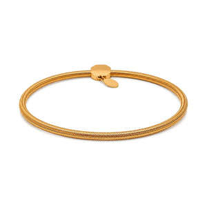 18K Gold Bracelet with Delicate Fluid Design