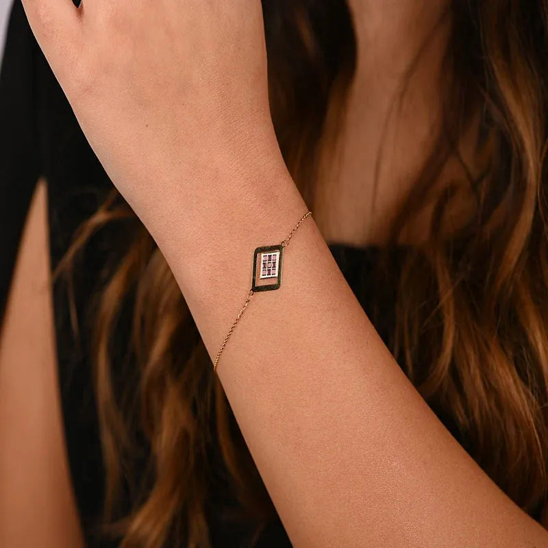 18K Bracelet with Day Night Artistic Square Design